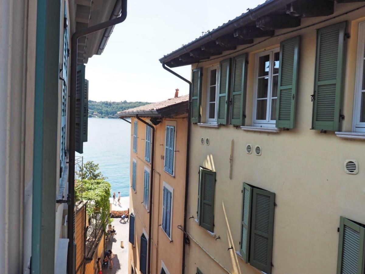 Appartamenti Al Golfo Salo Luaran gambar