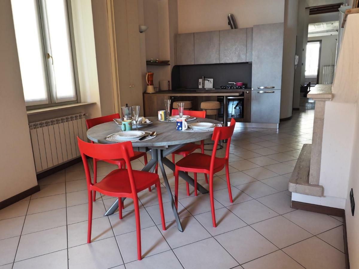 Appartamenti Al Golfo Salo Luaran gambar